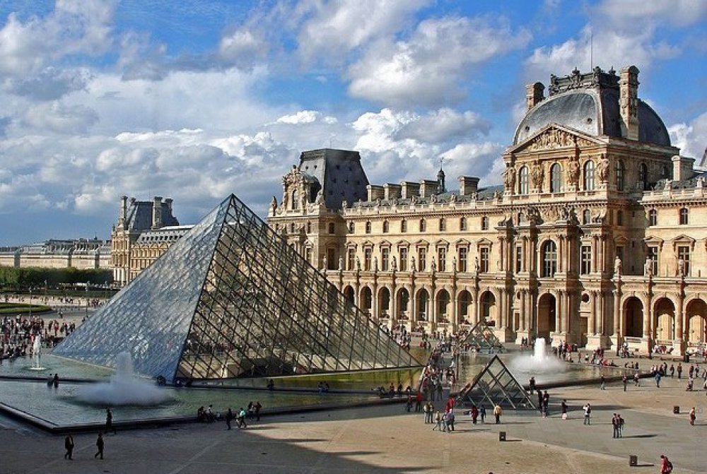 Louvre